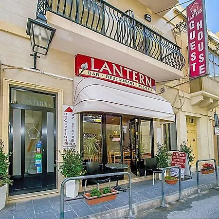 Hotel Lantern *